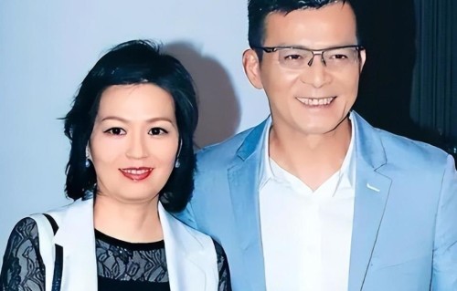 花光7500万，换七年相伴：从黄日华到乔峰，戏里戏外的“痴”是一种选择