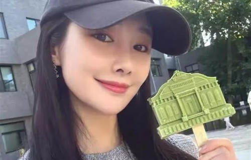 李纯藏着一个大瓜？佟丽娅闺蜜？一段七年前的旧账，剪不清理还乱