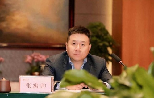 不忍了！张天爱公开回应小三传闻，与百亿富商张寓帅关系真相大白