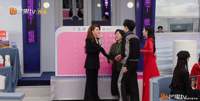 打开网易新闻 查看精彩图片